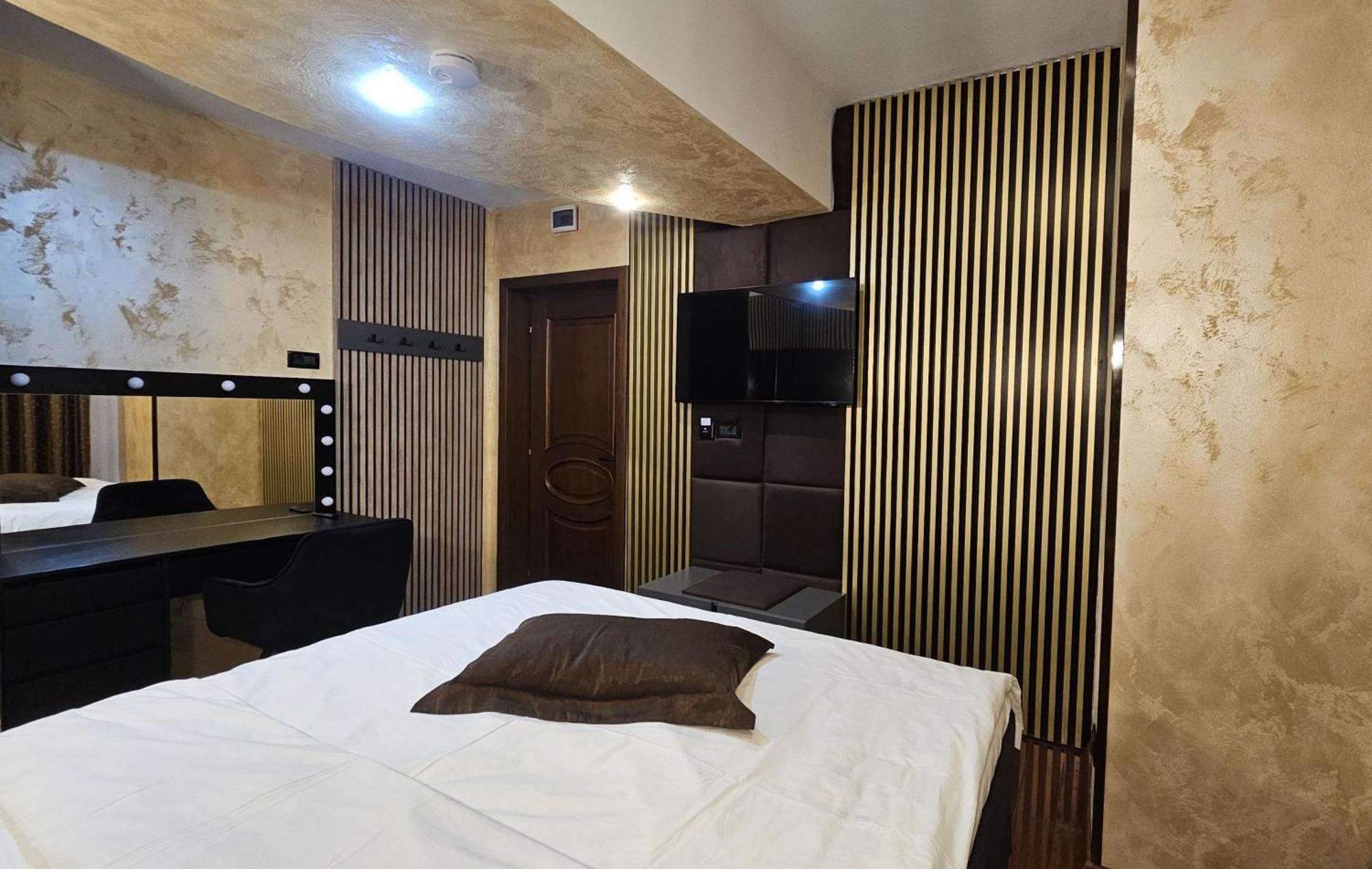 Simple Villa Rooms National Arena Self Check In Bucarest Exterior foto